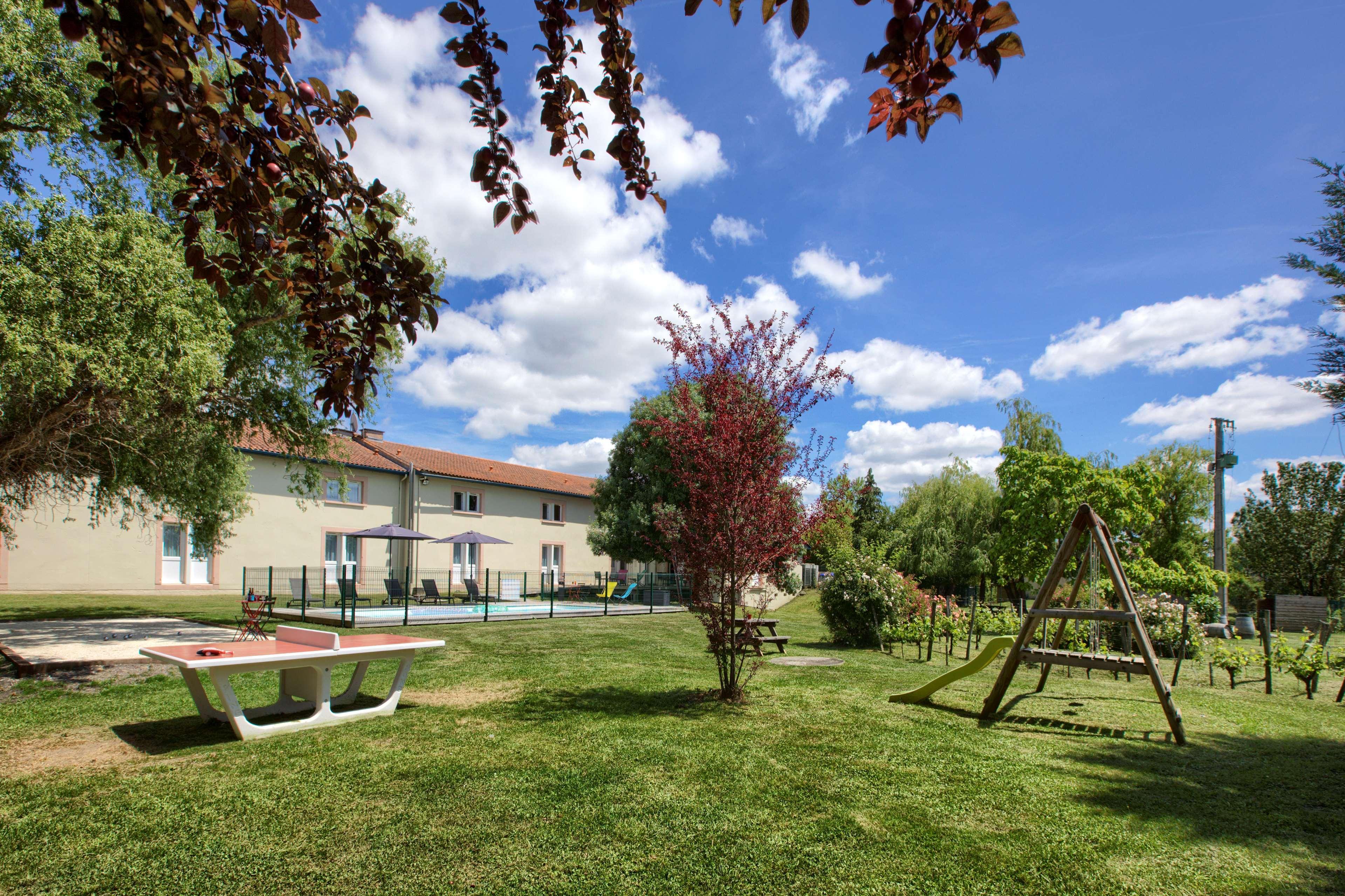 Kyriad Libourne Saint Emilion Esterno foto