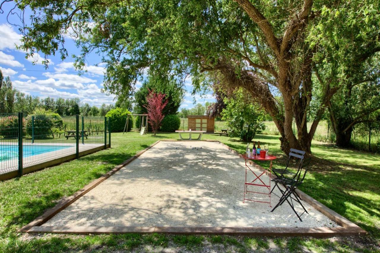 Kyriad Libourne Saint Emilion Esterno foto