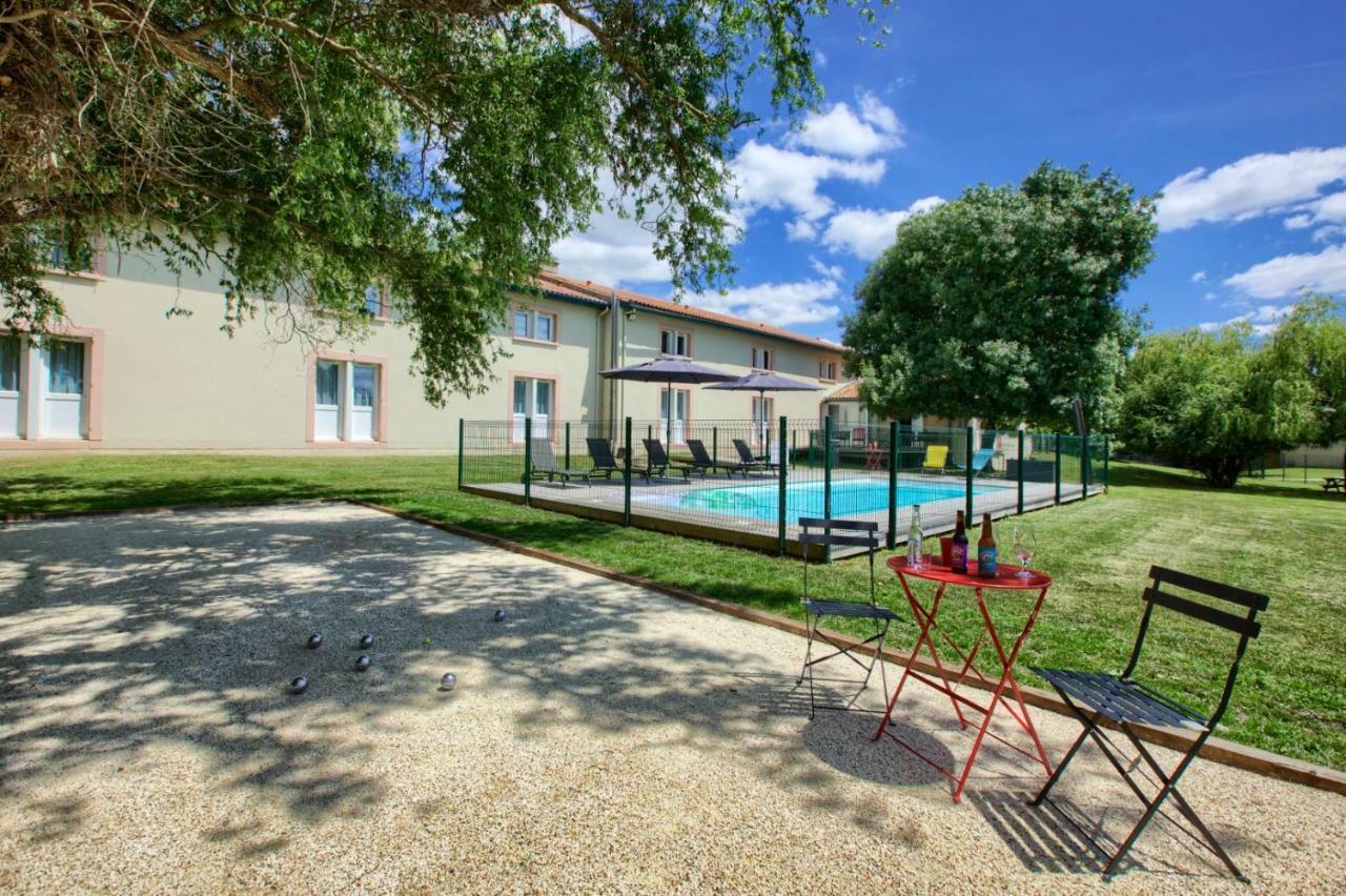 Kyriad Libourne Saint Emilion Esterno foto